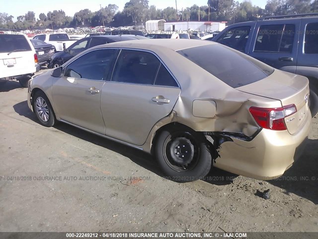 4T4BF1FK6CR259919 - 2012 TOYOTA CAMRY SE/LE/XLE GOLD photo 3