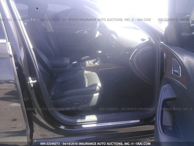 WAUHGAFC9CN170111 - 2012 AUDI A6 PRESTIGE შავი ფოტო 5