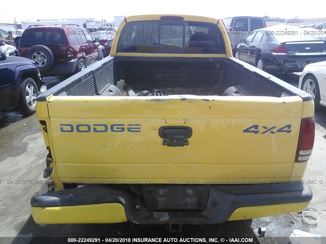 1B7GG26X0XS202121 - 1999 DODGE DAKOTA YELLOW photo 8