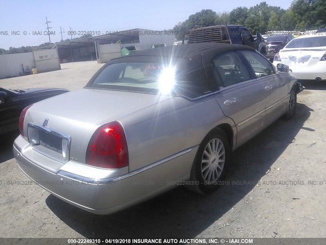 1LNHM82W13Y675199 - 2003 LINCOLN TOWN CAR SIGNATURE BEIGE photo 4