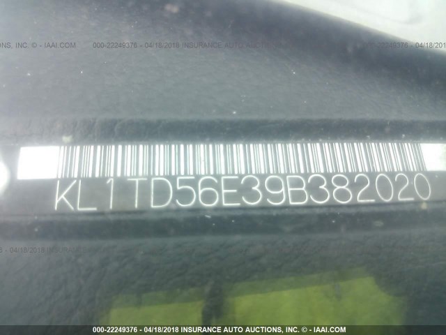 KL1TD56E39B382020 - 2009 CHEVROLET AVEO LS/LT 灰色 照片 9