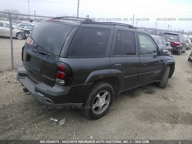 1GNDT13S942110753 - 2004 CHEVROLET TRAILBLAZER LS/LT GRAY photo 4