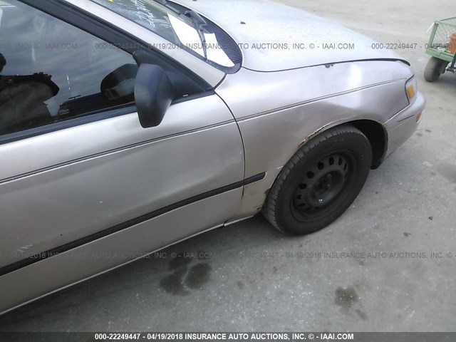 2T1AE09BXSC128510 - 1995 TOYOTA COROLLA LE/DX 金色 照片 6
