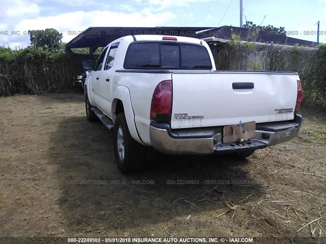 5TEJU62N18Z590726 - 2008 TOYOTA TACOMA DOUBLE CAB PRERUNNER WHITE photo 3