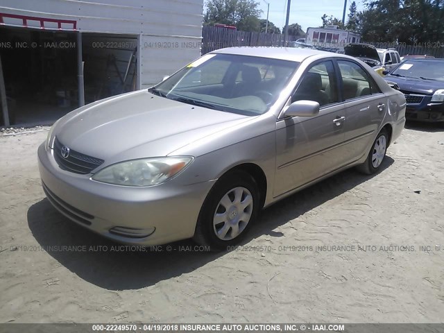 JTDBE32K830241481 - 2003 TOYOTA CAMRY LE/XLE Gold Foto 2