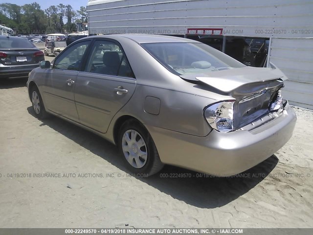 JTDBE32K830241481 - 2003 TOYOTA CAMRY LE/XLE Gold Foto 3