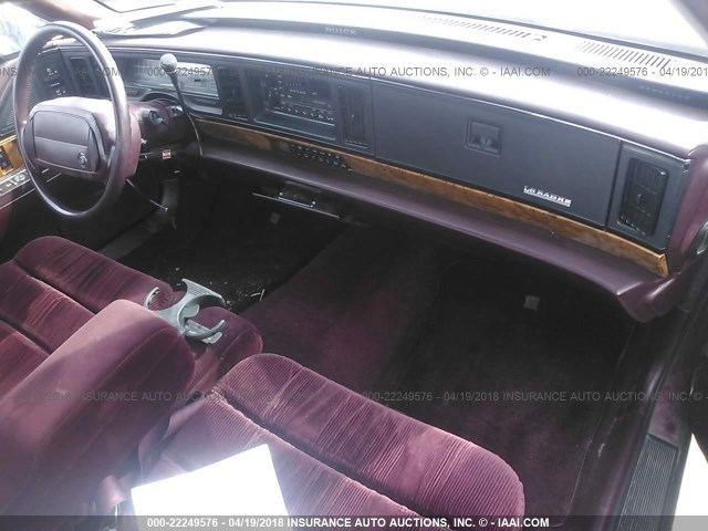 1G4HR53L2PH410415 - 1993 BUICK LESABRE LIMITED RED photo 5