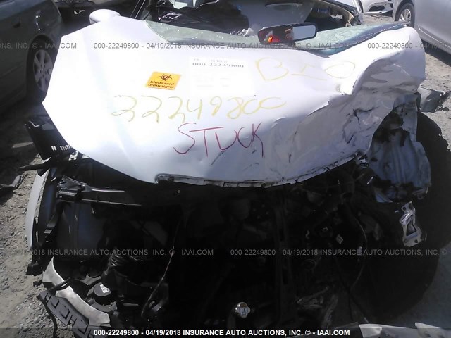 KMHGC4DD1CU153585 - 2012 HYUNDAI GENESIS 3.8L WHITE photo 10