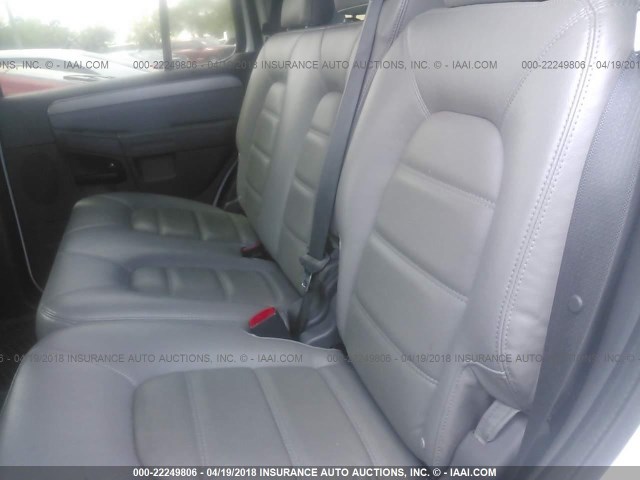 1FMZU63W04UA48574 - 2004 FORD EXPLORER XLT/XLT SPORT/NBX WHITE photo 8