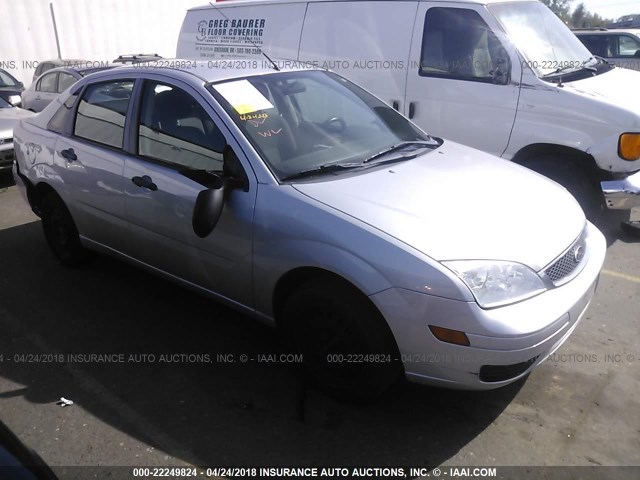 1FAFP34N37W211901 - 2007 FORD FOCUS ZX4/S/SE/SES 银色 照片 1