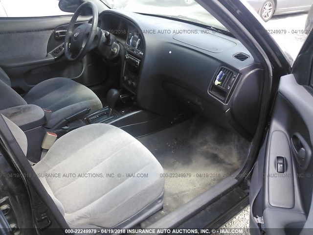 KMHDN46D75U032914 - 2005 HYUNDAI ELANTRA GLS/GT BLACK photo 5