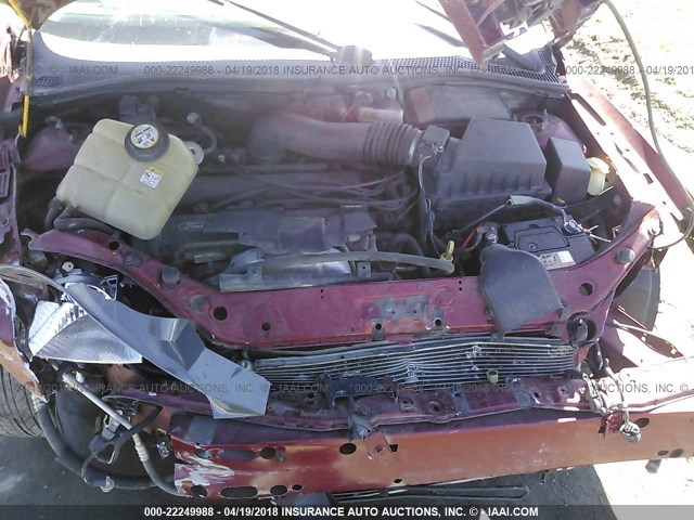 3FAFP37363R175810 - 2003 FORD FOCUS ZX5 RED photo 10