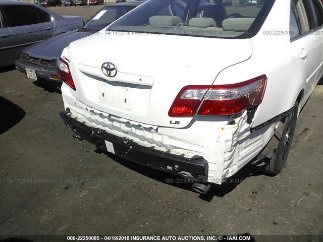 4T1BK46K97U554736 - 2007 TOYOTA CAMRY NEW GENERAT LE/XLE/SE WHITE photo 6