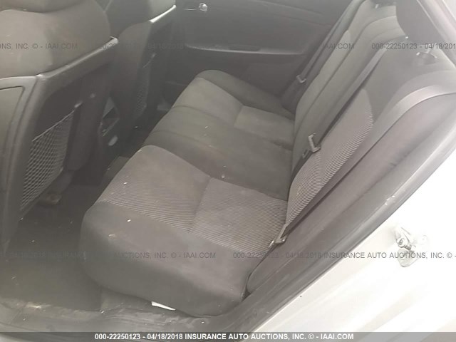1G1ZH57B694274838 - 2009 CHEVROLET MALIBU 1LT SILVER photo 8