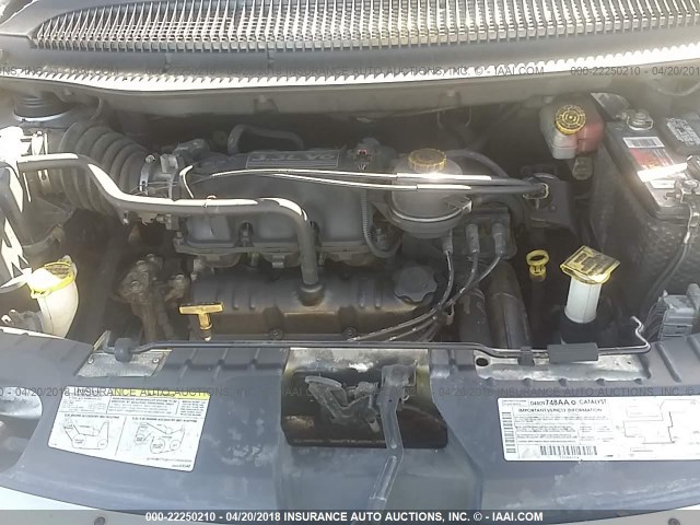 1C4GJ45383B122197 - 2003 CHRYSLER VOYAGER LX SILVER photo 10