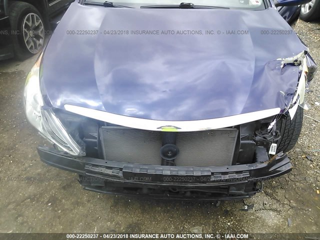 5NPEC4AC2BH041524 - 2011 HYUNDAI SONATA SE/LIMITED BLUE photo 9