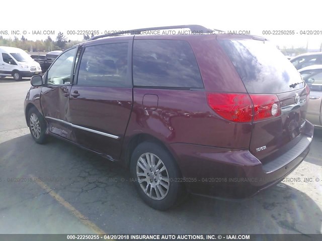 5TDZK22C38S209844 - 2008 TOYOTA SIENNA XLE/XLE LIMITED RED photo 3