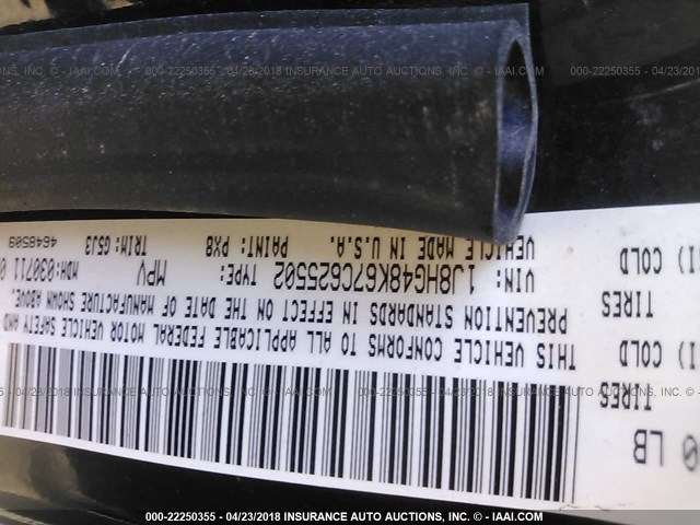 1J8HG48K67C625502 - 2007 JEEP COMMANDER BLACK photo 9