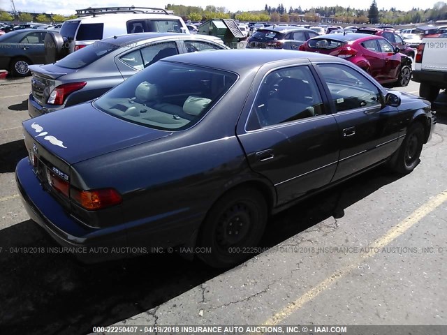 JT2BG22K1Y0405416 - 2000 TOYOTA CAMRY CE/LE/XLE 灰色 照片 4