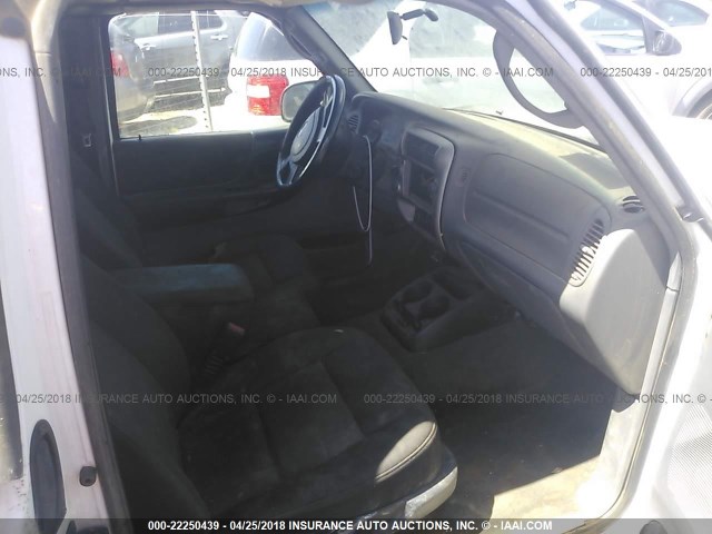 1FTZR45EX4PA18205 - 2004 FORD RANGER SUPER CAB WHITE photo 5