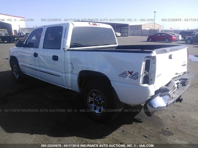 2GTEK13T151227902 - 2005 GMC NEW SIERRA K1500 WHITE photo 3