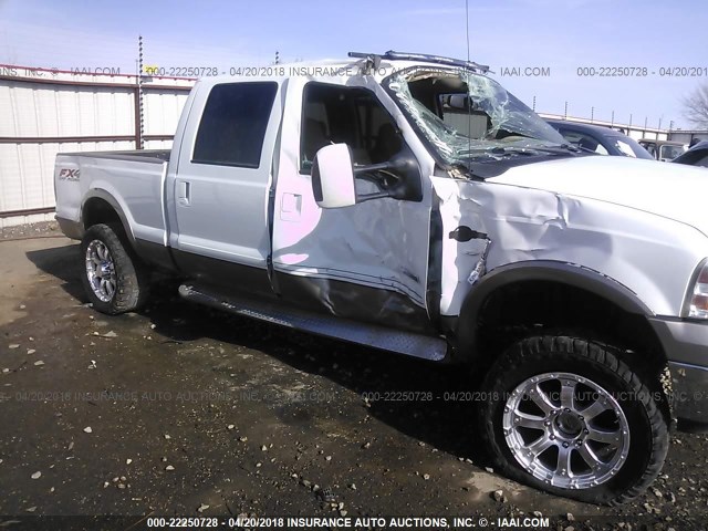 1FTSW21P37EA17287 - 2007 FORD F250 SUPER DUTY WHITE photo 6