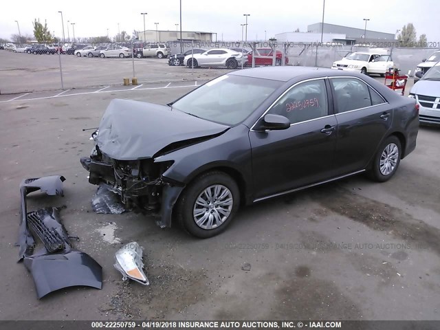 4T1BF1FK8CU173442 - 2012 TOYOTA CAMRY SE/LE/XLE 灰色 照片 2