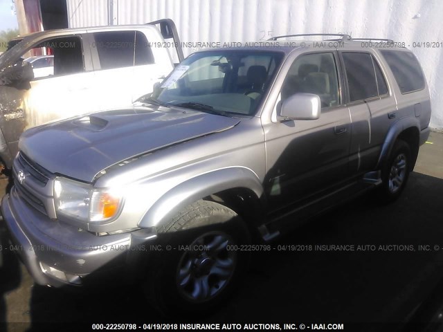 JT3GN86R320245435 - 2002 TOYOTA 4RUNNER SR5 GRAY photo 2