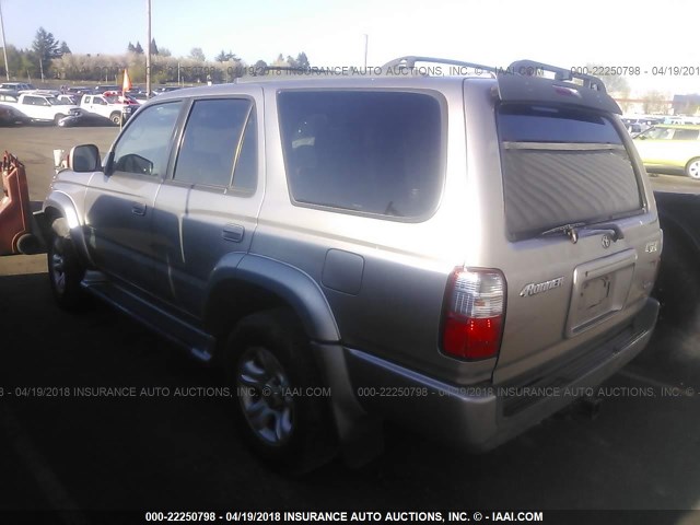 JT3GN86R320245435 - 2002 TOYOTA 4RUNNER SR5 GRAY photo 3