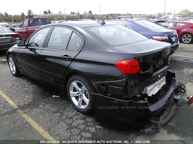 WBA3C3C50DF979516 - 2013 BMW 320 I/XDRIVE BLACK photo 3