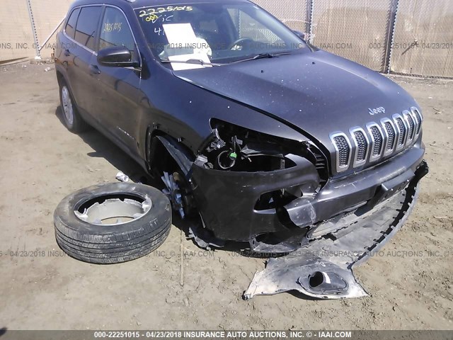 1C4PJMCS0FW635094 - 2015 JEEP CHEROKEE LATITUDE GRAY photo 6