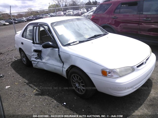 1NXBR12EXWZ115828 - 1998 TOYOTA COROLLA VE/CE/LE 白色 照片 1