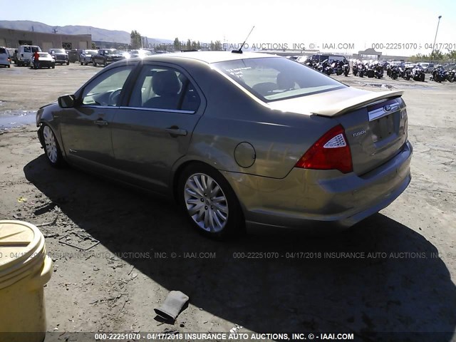 3FADP0L30CR310548 - 2012 FORD FUSION HYBRID GREEN photo 3