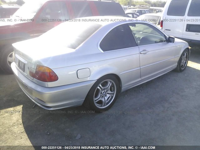 WBABN53461JU36995 - 2001 BMW 330 CI SILVER photo 4