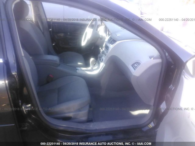 1G1ZB5E01CF202282 - 2012 CHEVROLET MALIBU LS BLACK photo 5