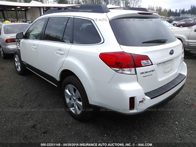 4S4BRBKCXC3247445 - 2012 SUBARU OUTBACK 2.5I LIMITED WHITE photo 3