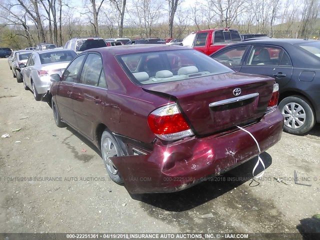 4T1BE32K36U120317 - 2006 TOYOTA CAMRY LE/XLE/SE RED photo 3