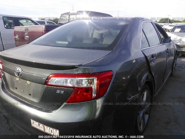 4T1BF1FK8EU773753 - 2014 TOYOTA CAMRY L/SE/LE/XLE GRAY photo 4