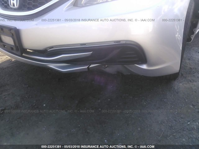 19XFB2F77FE297224 - 2015 HONDA CIVIC SE SILVER photo 6