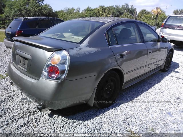 1N4AL11D53C204739 - 2003 NISSAN ALTIMA S/SL GRAY photo 4