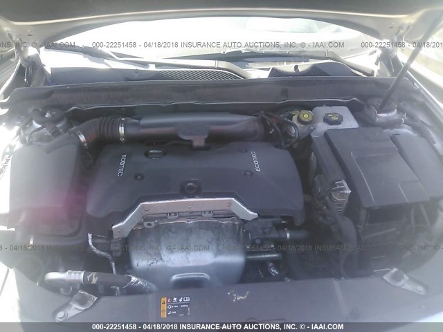 1G11B5SA5DF261122 - 2013 CHEVROLET MALIBU LS 银色 照片 10