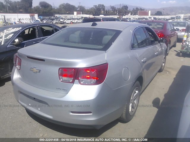 1G11B5SA5DF261122 - 2013 CHEVROLET MALIBU LS 银色 照片 4