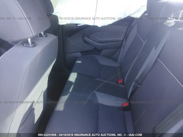 1FADP3F24DL335523 - 2013 FORD FOCUS SE GRAY photo 8