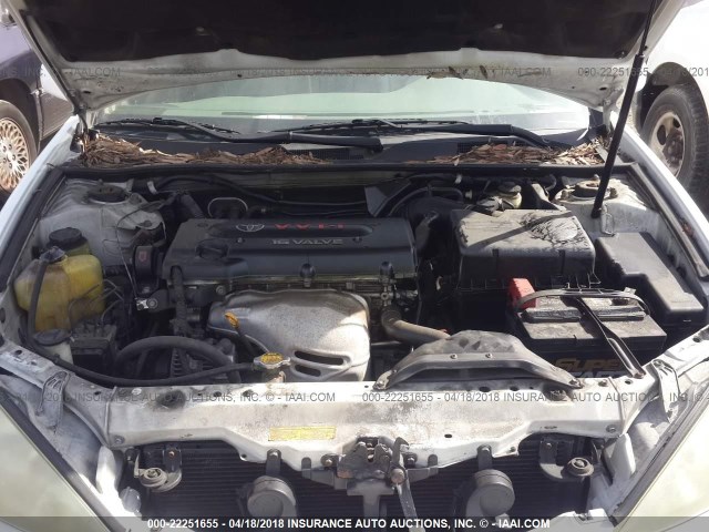 JTDBE30K420084968 - 2002 TOYOTA CAMRY LE/XLE/SE 白色 照片 10