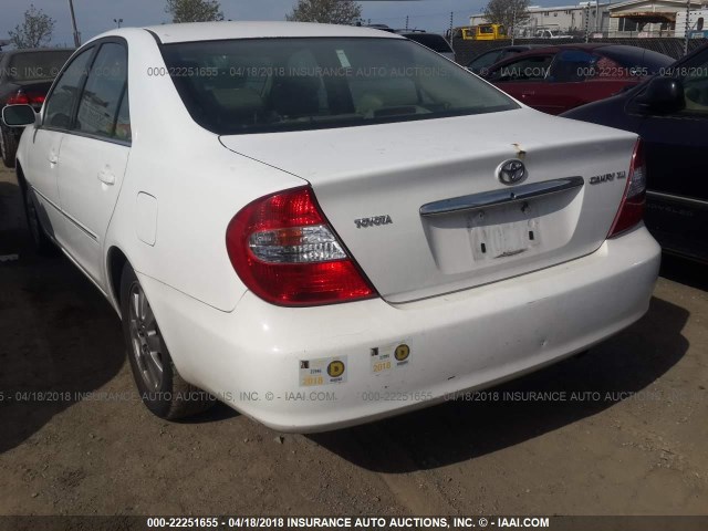 JTDBE30K420084968 - 2002 TOYOTA CAMRY LE/XLE/SE 白色 照片 3
