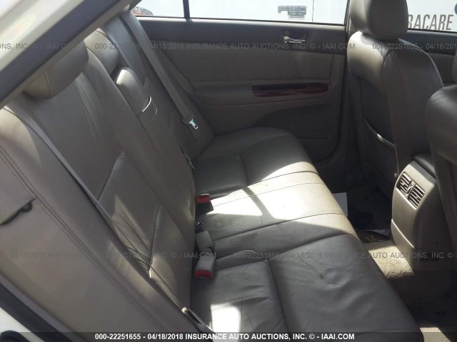 JTDBE30K420084968 - 2002 TOYOTA CAMRY LE/XLE/SE 白色 照片 8