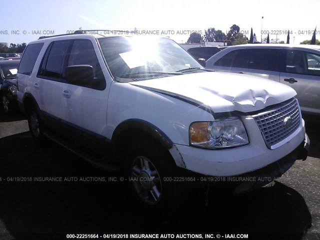 1FMPU15L54LA47732 - 2004 FORD EXPEDITION XLT თეთრი ფოტო 1