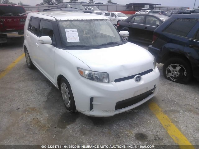 JTLZE4FE5B1127721 - 2011 TOYOTA SCION XB WHITE photo 1