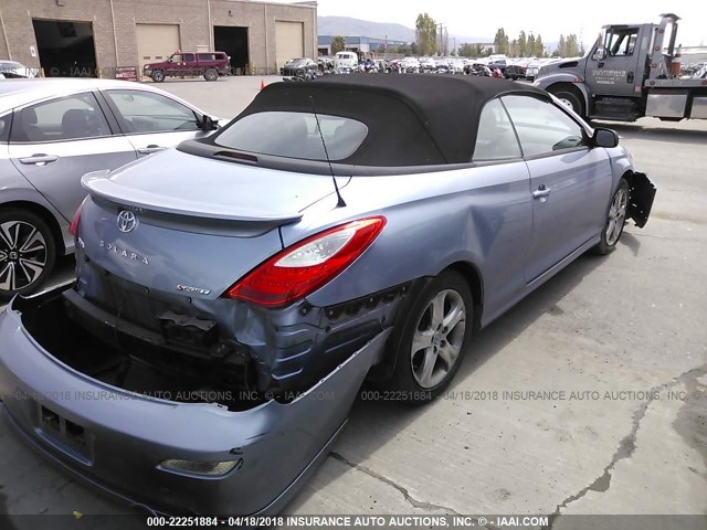 4T1FA38P77U120631 - 2007 TOYOTA CAMRY SOLARA SE/SLE BLUE photo 4