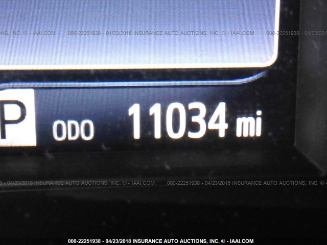 4T1BF1FK0HU778739 - 2017 TOYOTA CAMRY LE/XLE/SE/XSE ნაცრისფერი ფოტო 7